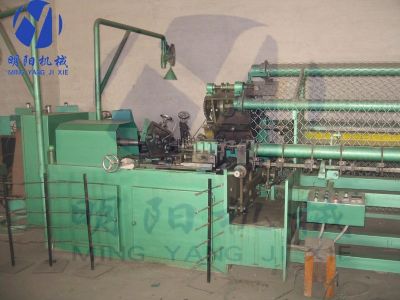 Hexagonal wire mesh machine 